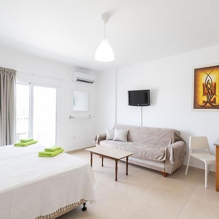 איה נאפה Christothea Apartments מראה חיצוני תמונה
