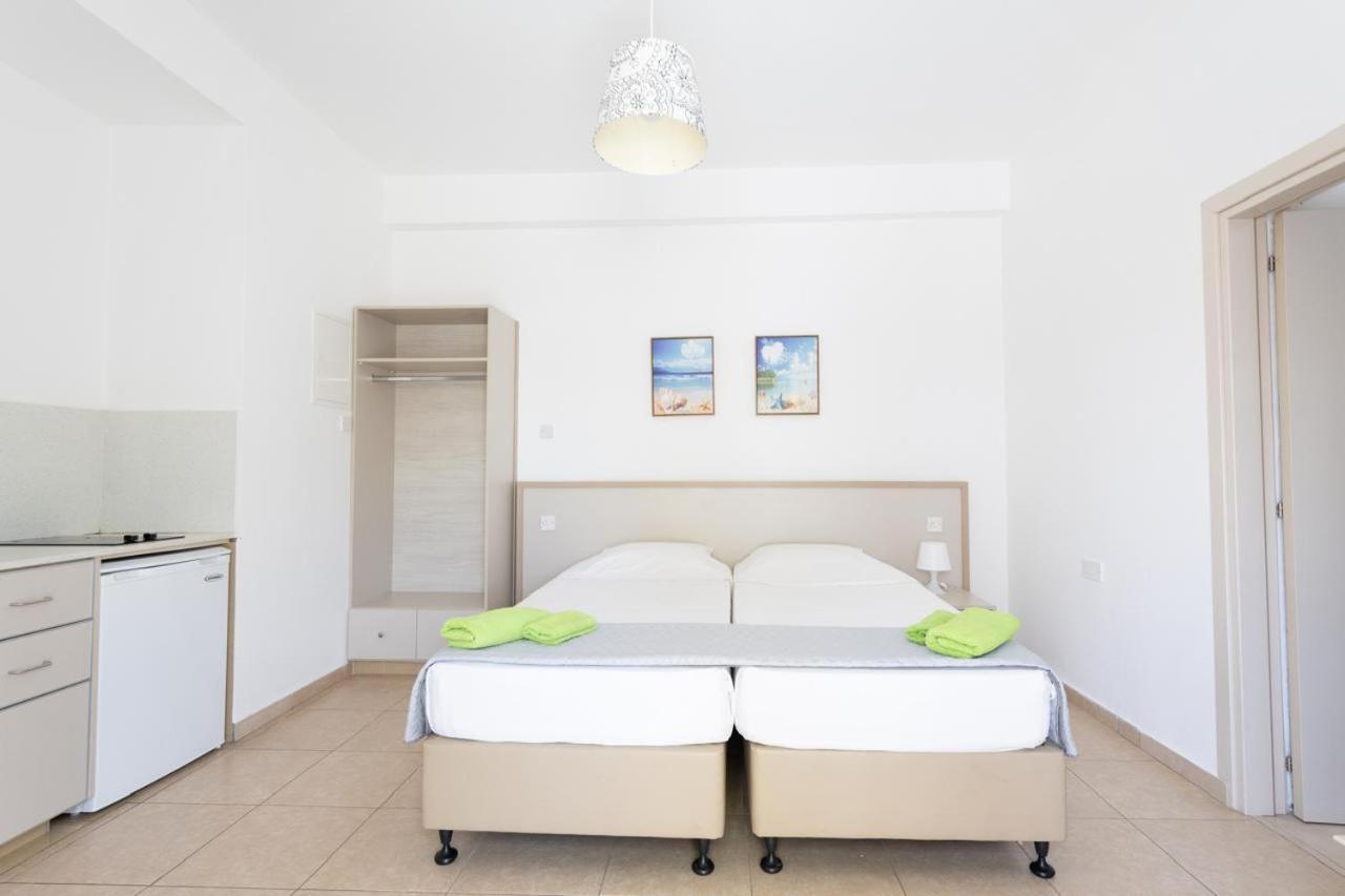 איה נאפה Christothea Apartments מראה חיצוני תמונה