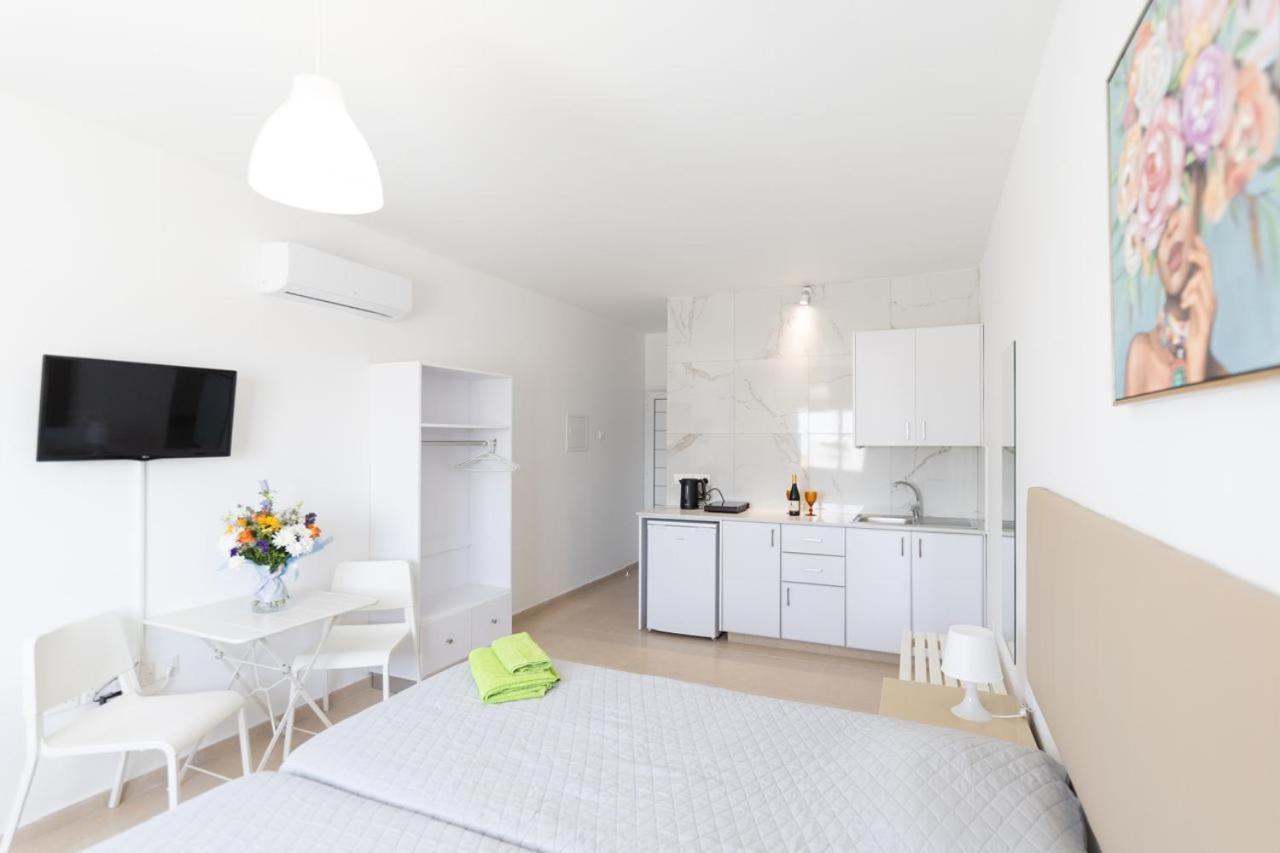 איה נאפה Christothea Apartments מראה חיצוני תמונה