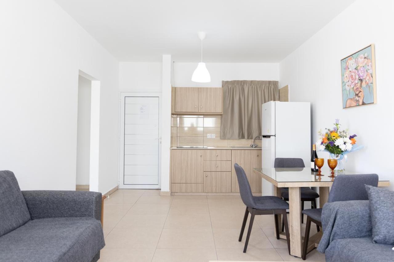איה נאפה Christothea Apartments מראה חיצוני תמונה